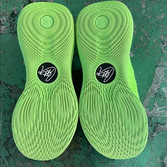 Under Armour Kids Curry 12 Basketball Shoes - Picture 9 of 9